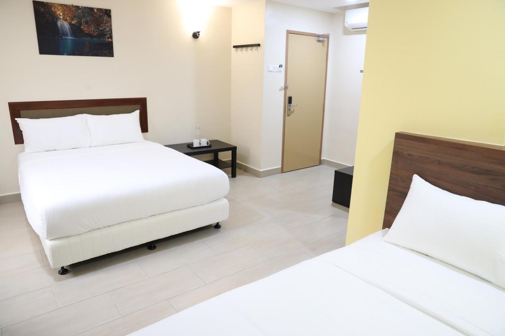 Capital O 90897 Island City Hotel Τζωρτζ Τάουν Εξωτερικό φωτογραφία