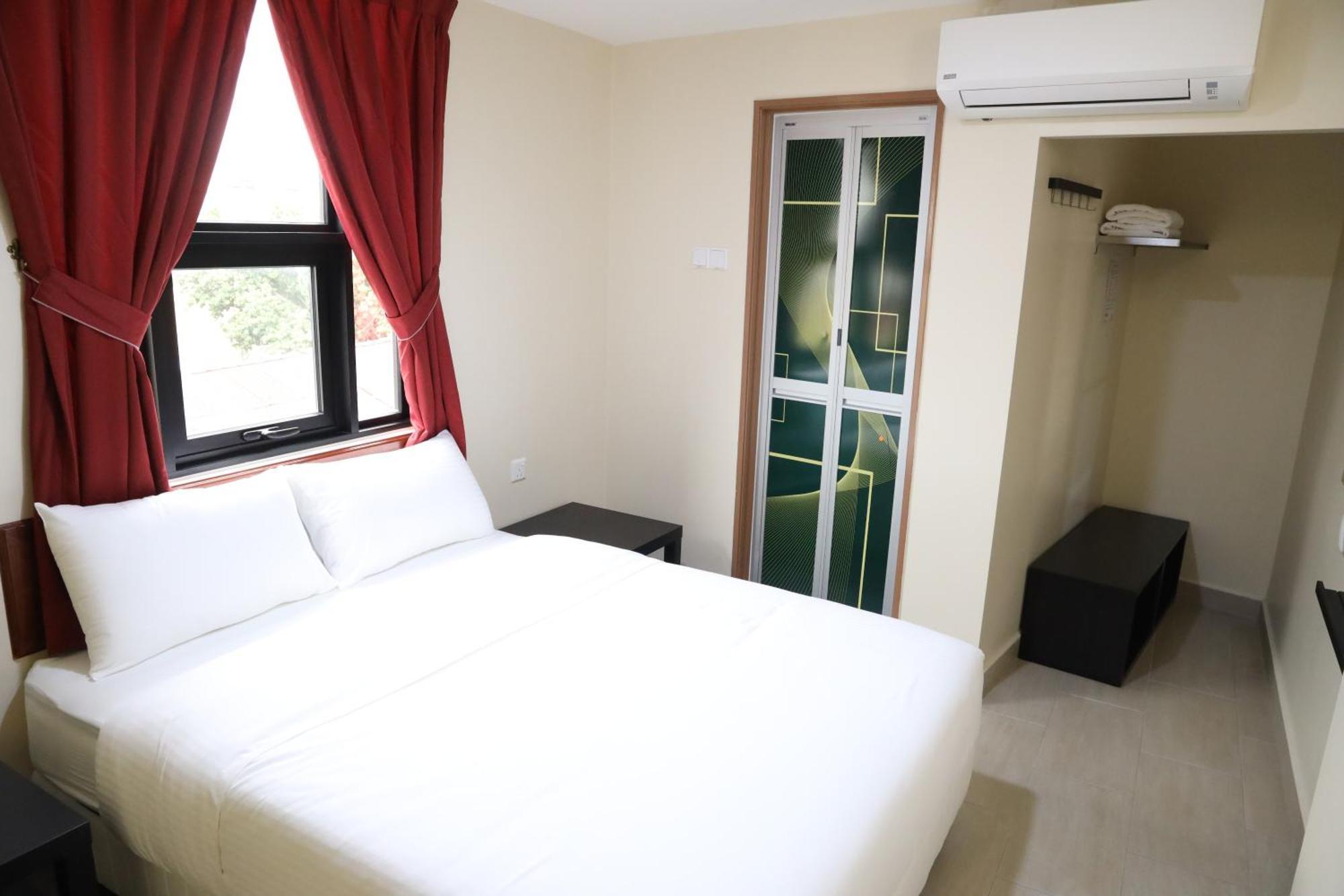 Capital O 90897 Island City Hotel Τζωρτζ Τάουν Εξωτερικό φωτογραφία